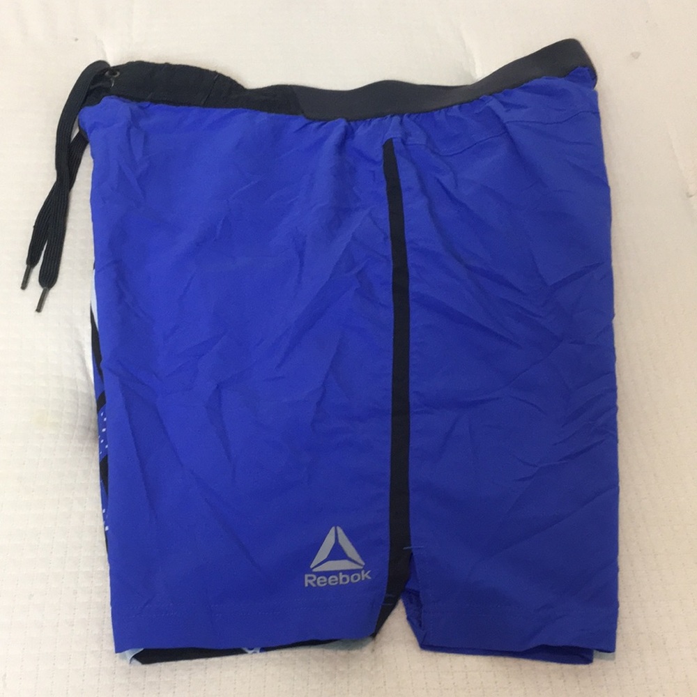 ✅Men Reebok Shorts Size L